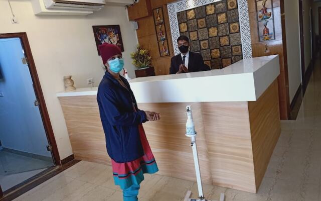 Palette - Orchid Residency