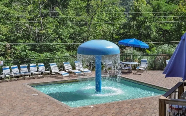 Smoky Mountain High 8 Bedroom Chalet by RedAwning