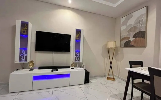 Luxury Two-room Apartment