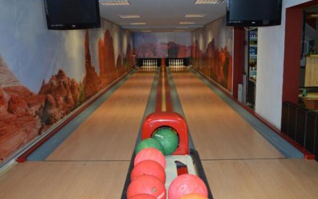 Davi Penzion & Bowling