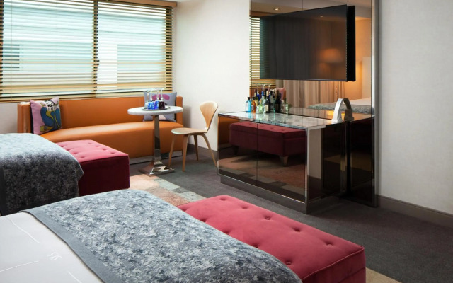 SLS Hotel, a Luxury Collection Hotel, Beverly Hills