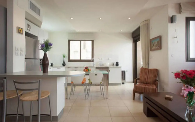Cosy 1BR near Beach by FeelHome