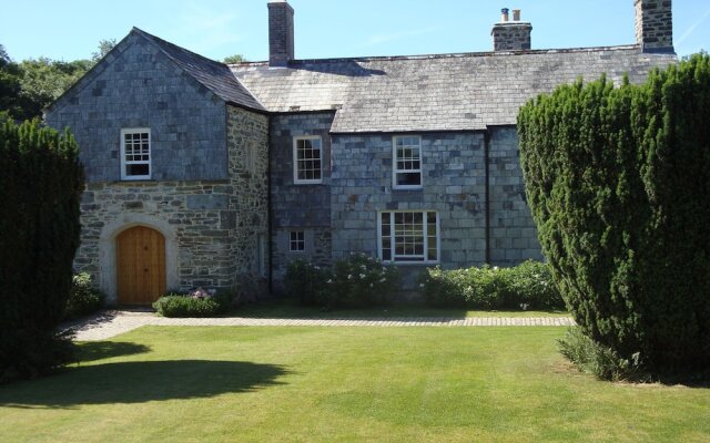 Lovely Cottage in Tavistock With Barbecue