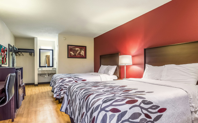 Red Roof Inn Scottsburg