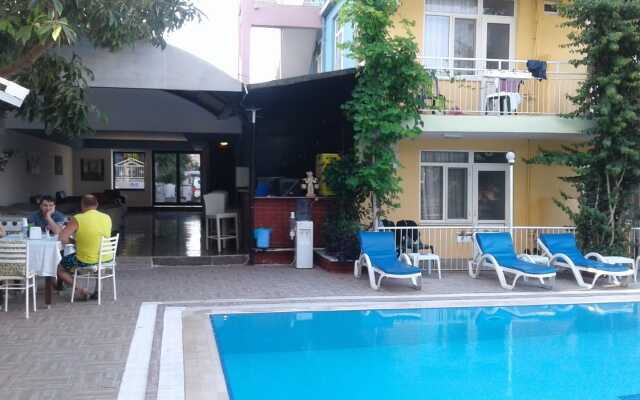 Nergos Side Hotel
