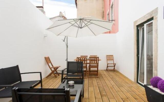 Castelo Picão Apartments