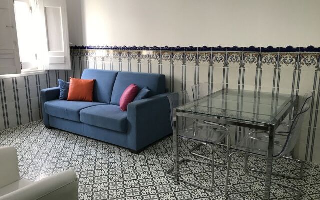 Zenit Guest House