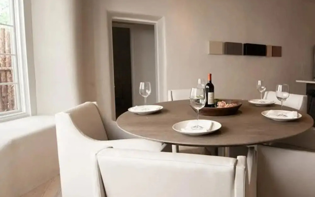 Palace Modern Residences at the Railyard