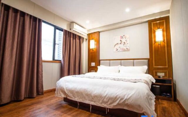Shanghai Laibiju Hotel