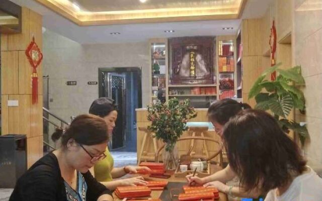 Hengyang Yannian Yisu Homestay (Nanyue Hengshan Scenic Area)