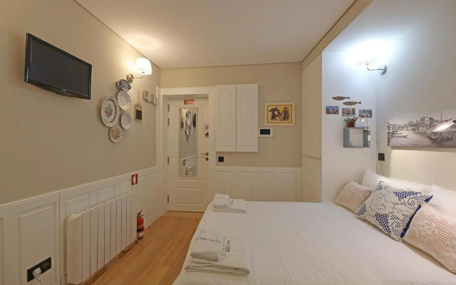 FLH Porto Ribeira Typical Studio