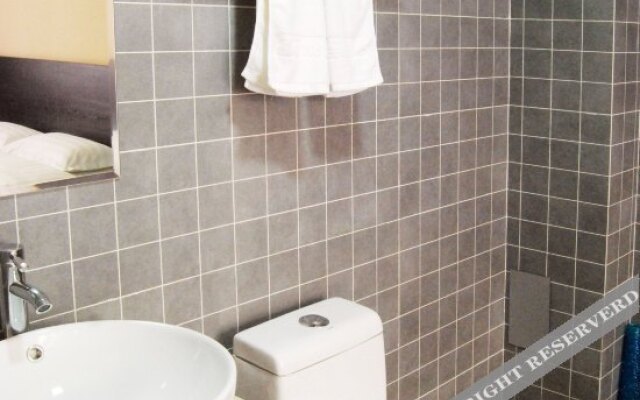 悦如国际青年公寓(郑州月季公园店)