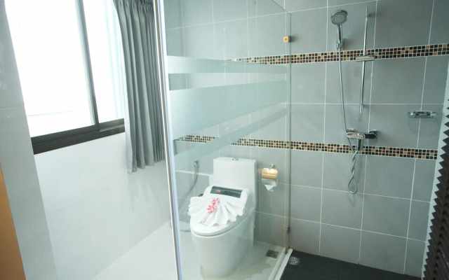 Grand Pink Hotel Hat Yai