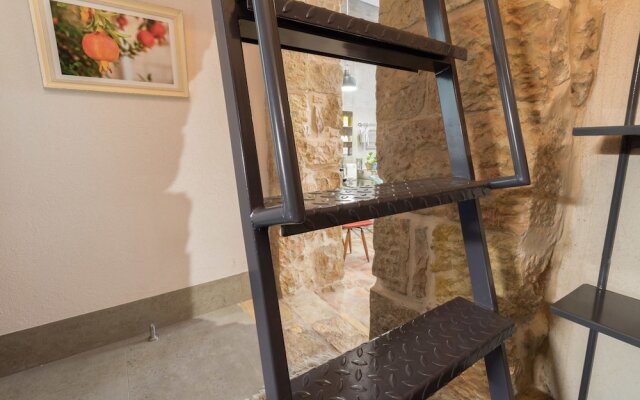Best Location Jerusalem Stone Apartment