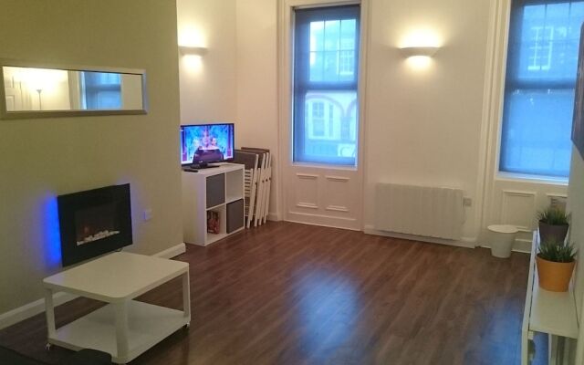 Winchester Street Apartment