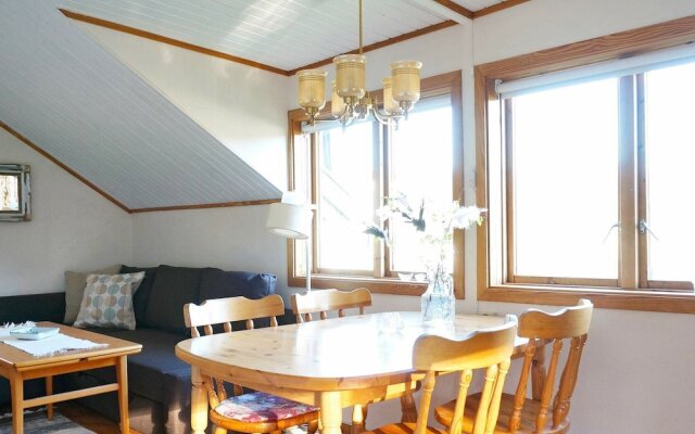4 Person Holiday Home in Hamburgsund