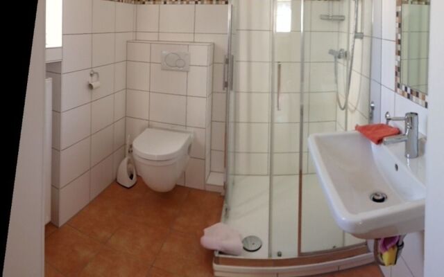 An der Rauschen - Apartments, Ferienzimmer & Kunst