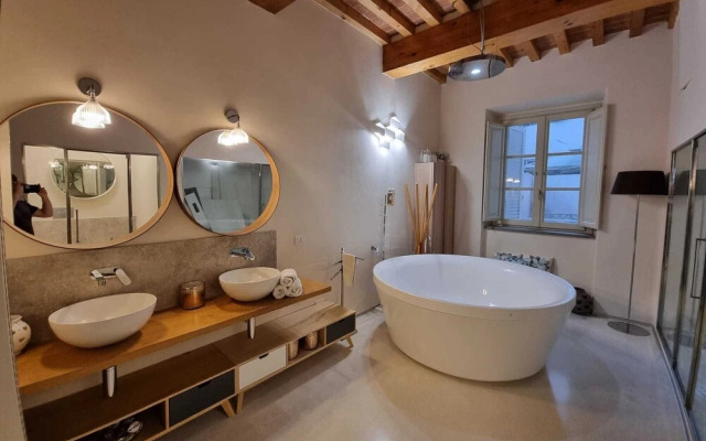 Luxury Tower House in the Heart of Pisa