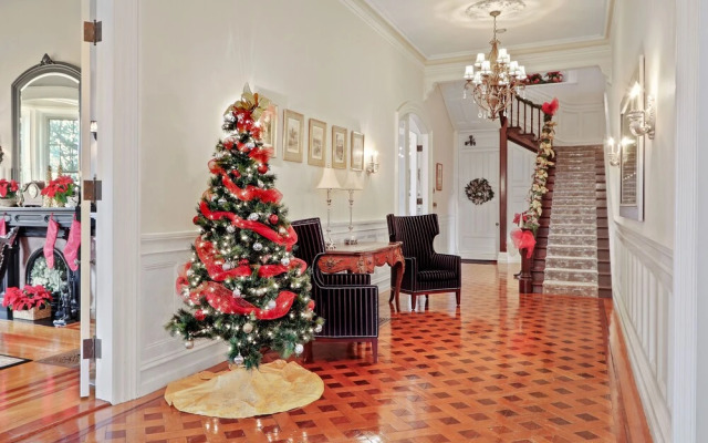 The Hamilton Hoppin House