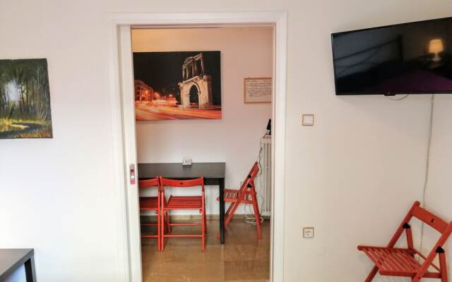 Modern apartment in Acropolis