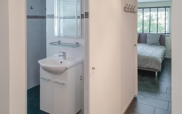 Stunning Home in Leende With 2 Bedrooms and Wifi