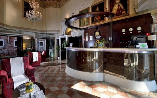 Venice Roulette Hotel 4*