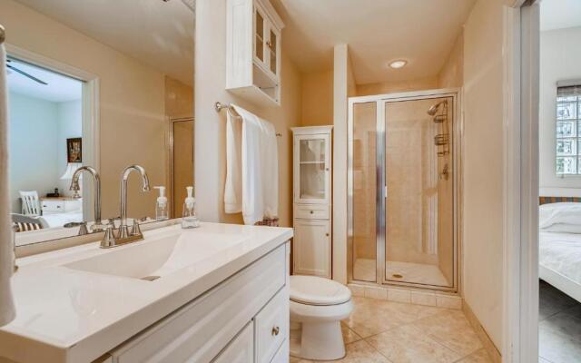 Residence at Rosemary Square