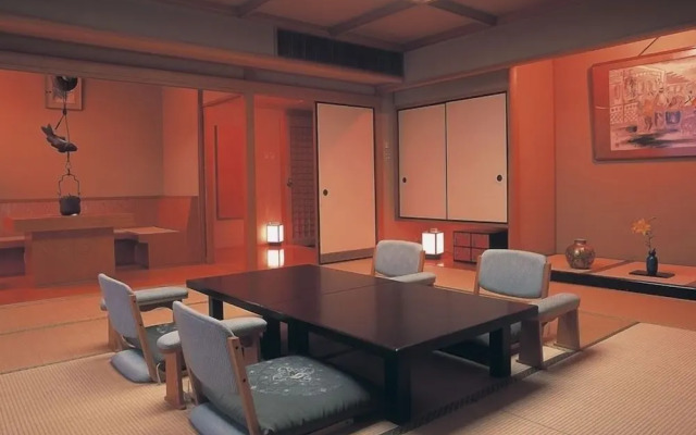 Yuzankaku