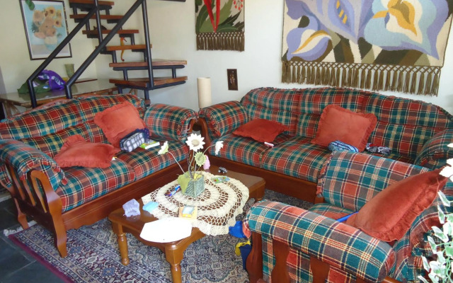 Litoral Norte - Caraguatatuba - Sobrado Condomínio Fechado