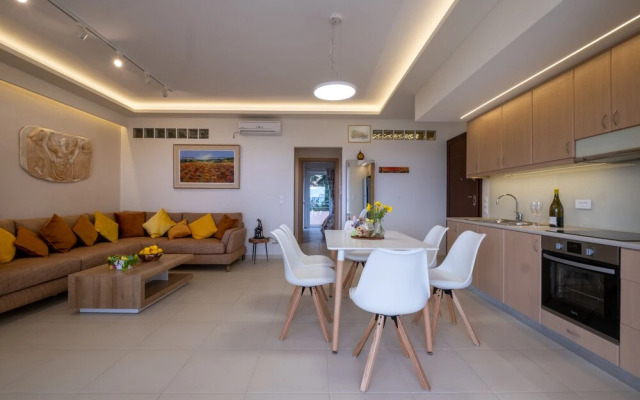 Sirena Tolo Luxury Apartment