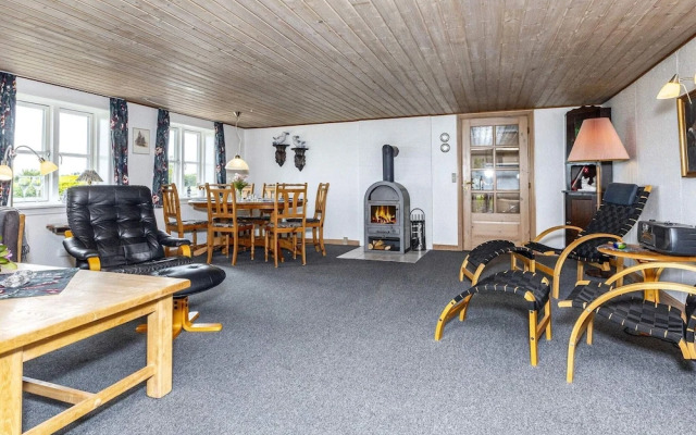 6 Person Holiday Home in Thisted-by Traum