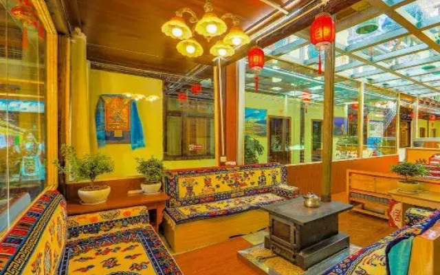 Shanrri-La Tibetan Yun·Beauty Shiguang Mansion (Dukezong Ancient City Branch)
