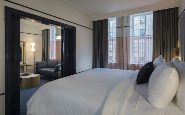 Hu. Hotel - Image 3