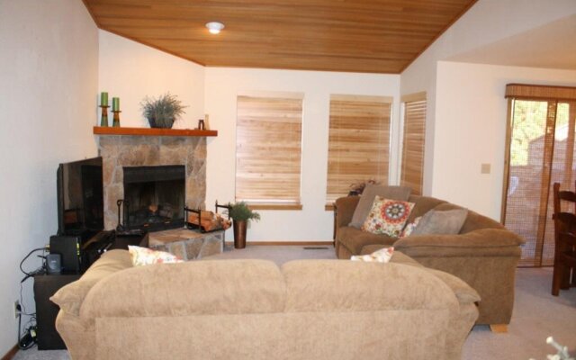 Fairway Village Condominiums