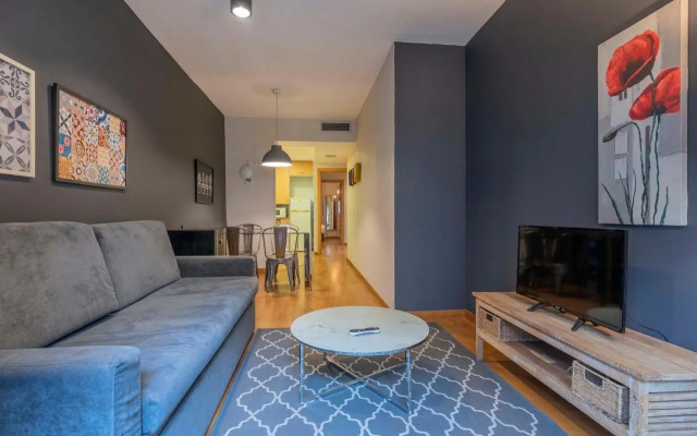 Modern and bright apartment in Eixample 2-2