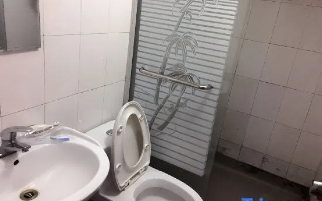 Shanghai Xingyuan Inn – Bathroom – Shanghai