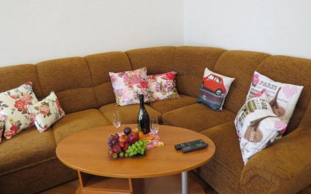 Apartment Kamelija