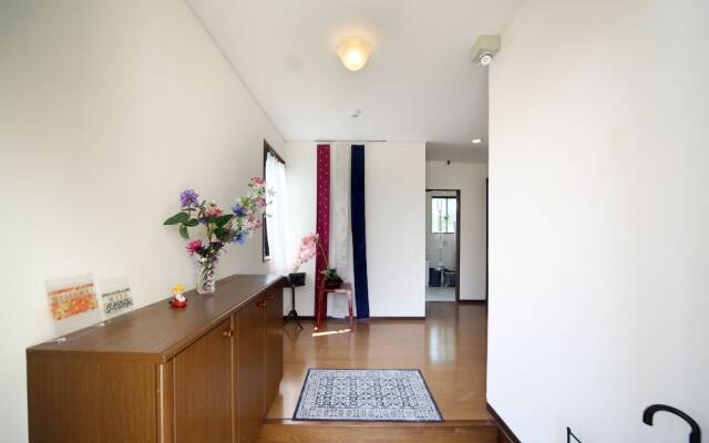 Yomitan Zakimi House