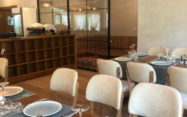 Bujtina Berishta Theth