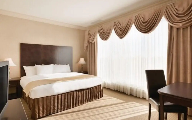 Best Western Wayside Inn & Suites