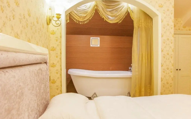 Yibinbandao Holiday Hotel