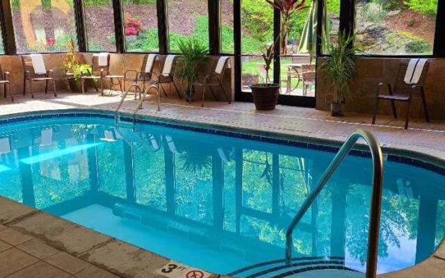 The Lodge at Flat Rock