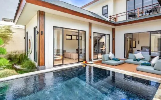 Oasis Residences Sanur – Family-Friendly 3-BR Villa with Private Pool & Garden