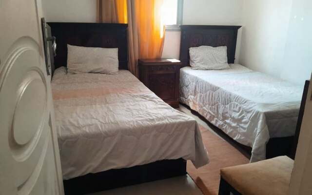 Females Only Host Is Woman Citycenter Near All