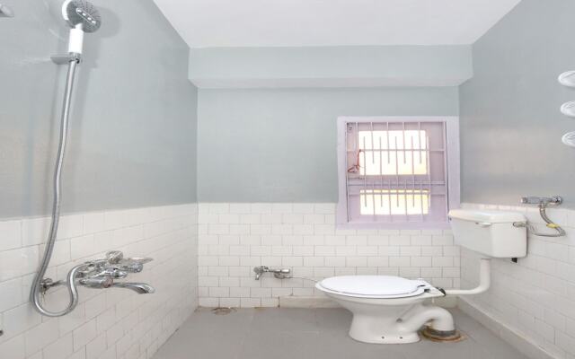 OYO 10405 Home 1BHK The Mall Shimla