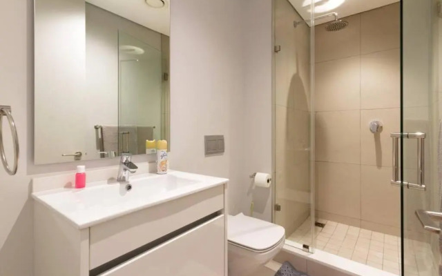 Alimama Spaces: the Pinnacle Ellipse