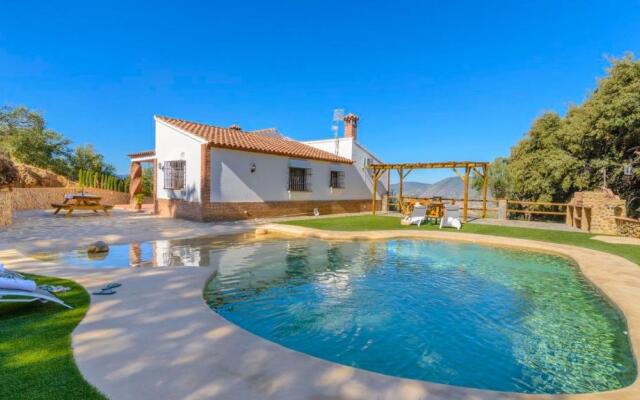 Casa Rural Noa El Gastor by Ruralidays