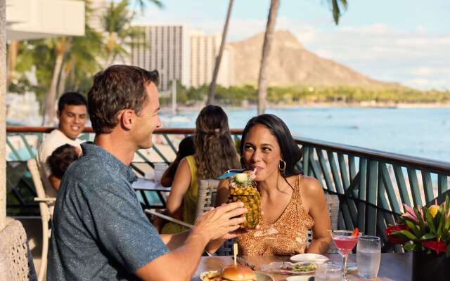 OUTRIGGER Waikiki Beach Resort