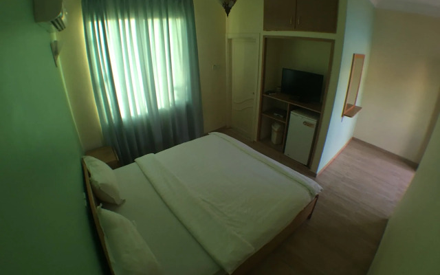 Red Sea Dive Center - Hotel & Dive Center