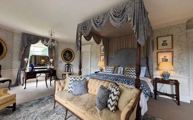 Park Hall Manor